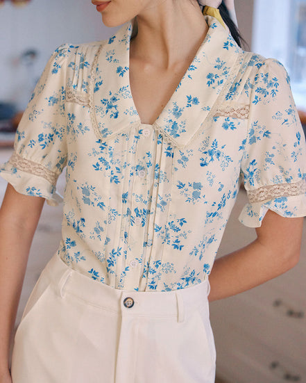 Camisa Floral de Encaje Plisada