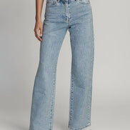 Mara - jeans tiro alto con detalles de pedrería
