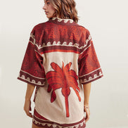 CONJUNTO DE DOS PIEZAS CON ESTAMPADO TRIBAL