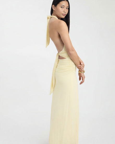 Alessandra - vestido largo halter con espalda descubierta