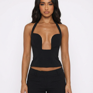TOP HALTER ESTRUCTURADO ESCOTE PROFUNDO