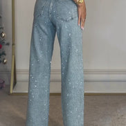 Mara - jeans tiro alto con detalles de pedrería