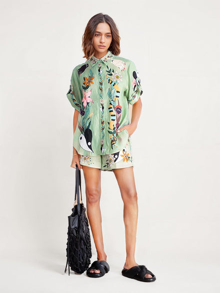 CONJUNTO CAMISA Y SHORT ESTAMPADO TROPICAL