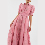 Amara - vestido rosa con mangas abullonadas