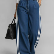Avelina - pantalón denim wide leg con franjas laterales