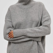 Solenne - jersey oversize de cuello alto